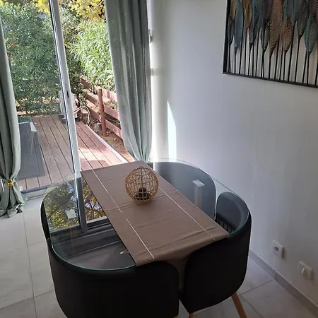Apartmán Le Colisee, Superbe Rez De Jardin Renove Avec Parking, Clim Et Wifi Agde